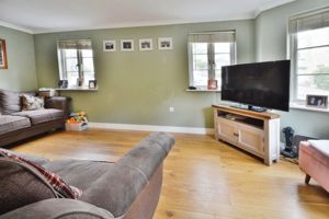 Living room- click for photo gallery